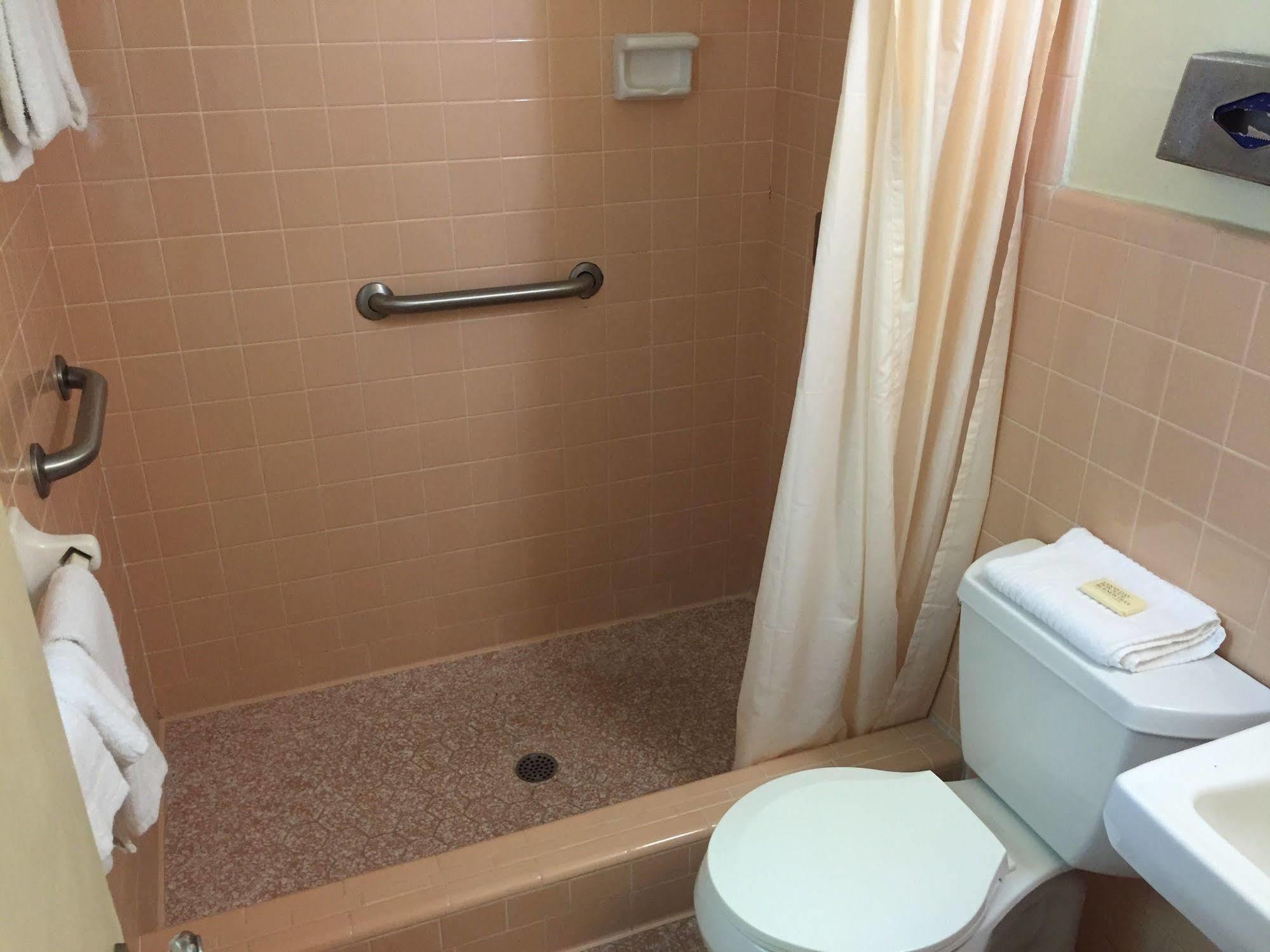 Budget Inn Of ווינטר הייבן מראה חיצוני תמונה