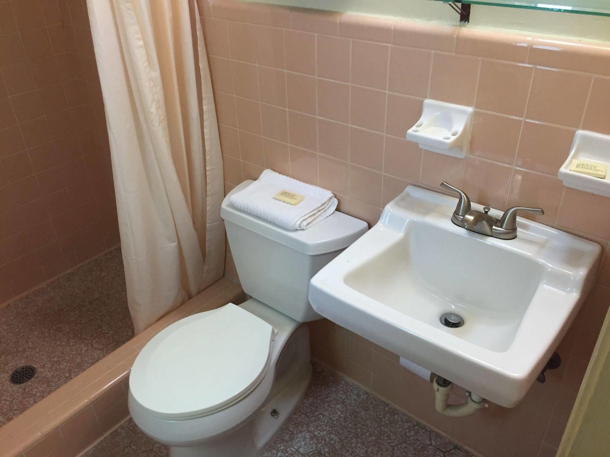 Budget Inn Of ווינטר הייבן מראה חיצוני תמונה